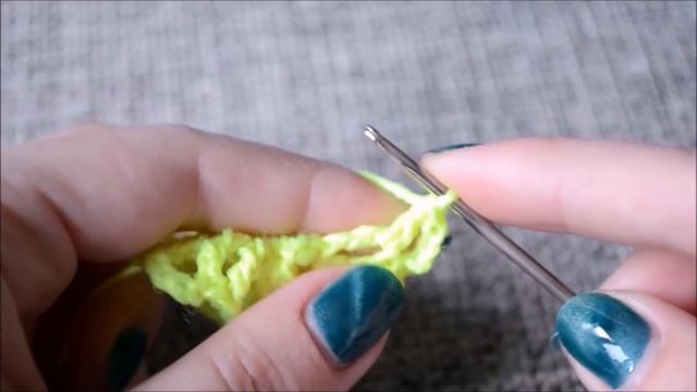 Яркий объемный цветок крючком. Мастер класс смотреть онлайн