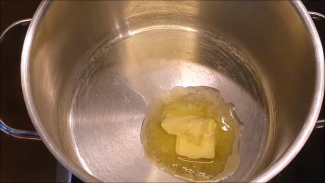 Ешь и худей! Низкокалорийный, пряный суп из пастернака с запеченным луковым хлебом! смотреть онлайн