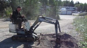 Mitsubishi ME08, minikaivinkone