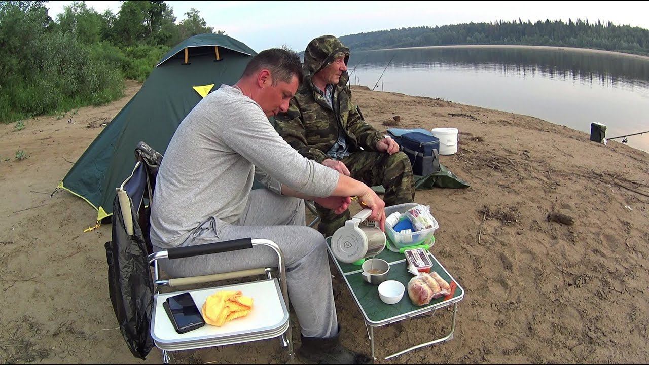 Ловля Леща на Донки.Ловля Судака на Закидушки.Рыбалка с ночёвкой на Вятке.Палатка Трамп скаут 3 смотреть онлайн
