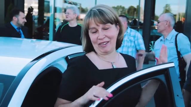 ВРУЧЕНИЕ МЕРСЕДЕСА ОЛЬГЕ КАРПЕНКО, САНКТ ПЕТЕРБУРГ смотреть онлайн