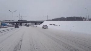 Мкад остановился на сутки. Снегопад в Москве. Снежный коллапс.