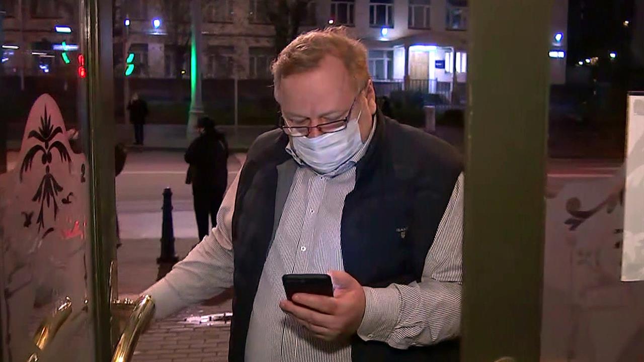 В российских регионах вводятся новые ограничительн...ы, чтобы предотвратить распространение COVID-19