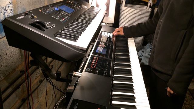Roland FA-08 and Yamaha MODX7 Howard Jones Look Mama 18 May 2020 (Cover) смотреть онлайн