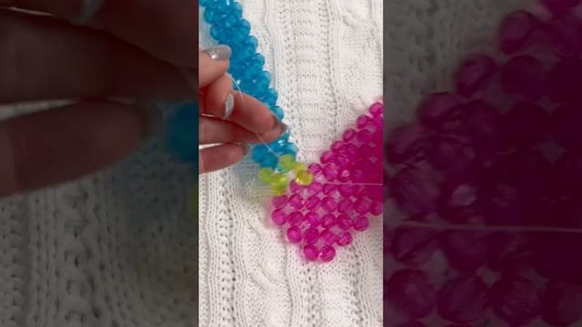 МК. КАК ЕЩЕ ПРИКРЕПИТЬ РУЧКУ ИЗ БУСИН К СУМКЕ ИЗ БУСИН How to attach beaded handle to bag