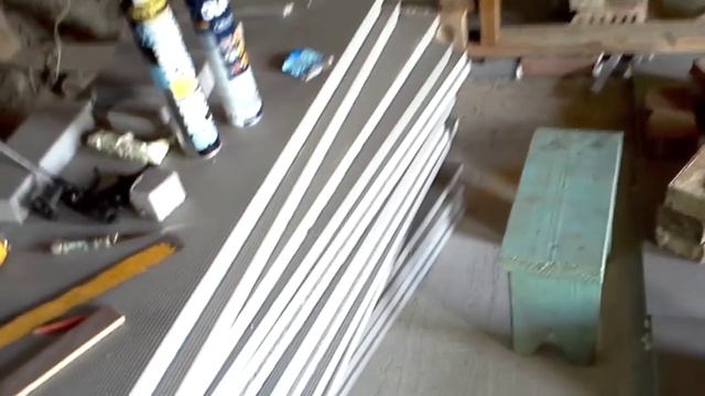 Утепление потолка (снаружи ) со стороны чердака экструзионным пенополистиролом.