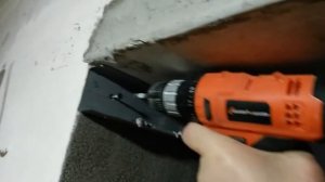 Штукатурка дверных ,верхних откосов,черновая работа.