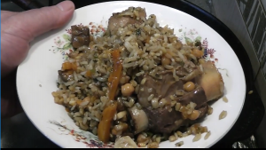 Как приготовить плов из трёх сортов крупы.