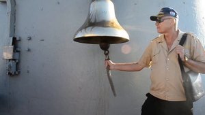 Звон корабельного колокола. Г. Новороссийск.