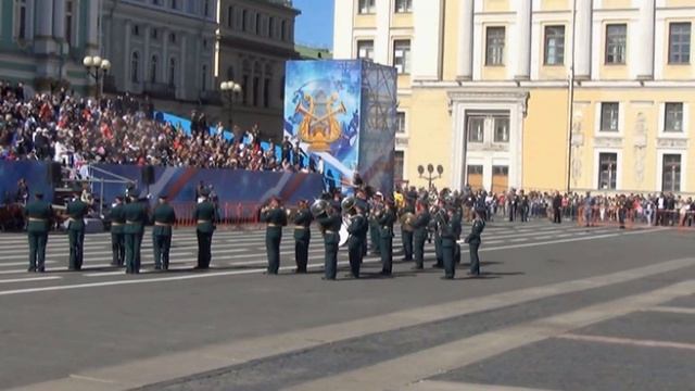 Фестиваль  военных  оркестров  на  Дворцовой  площади  12 06 2019г  часть  1