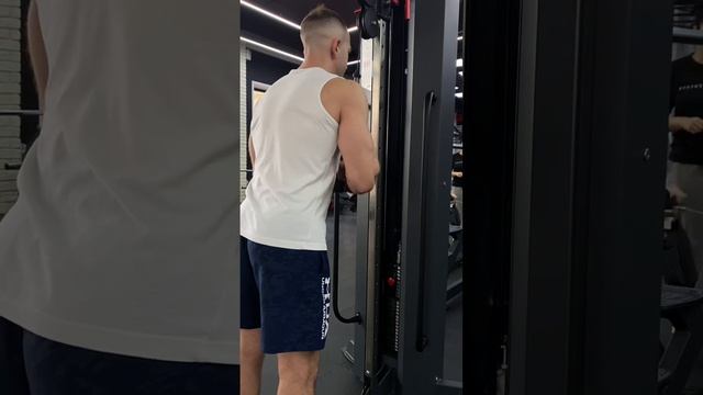 Прокачай свой трицепс. Топ упражнения на трехглавую мышцу плеча смотреть онлайн