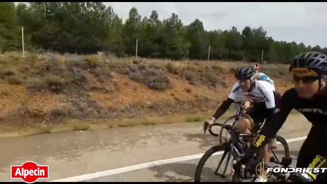 Maurizio Fondriest Renaix'88-Santiago'18 Leon -Astorga смотреть онлайн