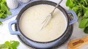 Сыр из козьего молока с яйцом