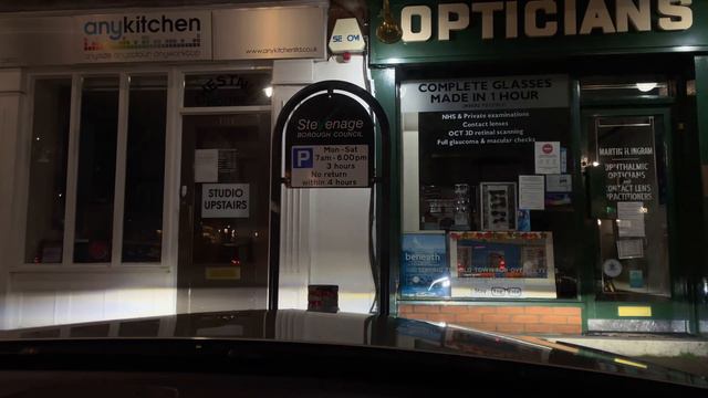 LED Headlights on the Mercedes-Benz C 220d S205 AMG Line Edition sweeping when turned on. смотреть онлайн