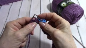 ИНТЕРЕСНЫЙ Берет с Итальянским Набором Петель и Укороченными рядами для ободка - резинки.