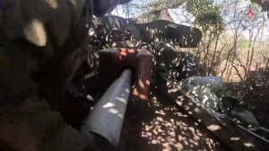 💥 Артиллеристы группировки войск «Запад» уничтожили 120-мм миномет ВСУ вместе с расчетом

Кадры объ
