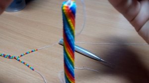 Новая нить при вязании жгута из бисера (ч.2)