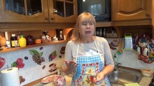 КАК ОТМЕЧАЛИ И ЧТО МЫ ГОТОВИЛИ НА НОВОГОДНИЙ СТОЛ В 90-е годы... | Arina Belaja