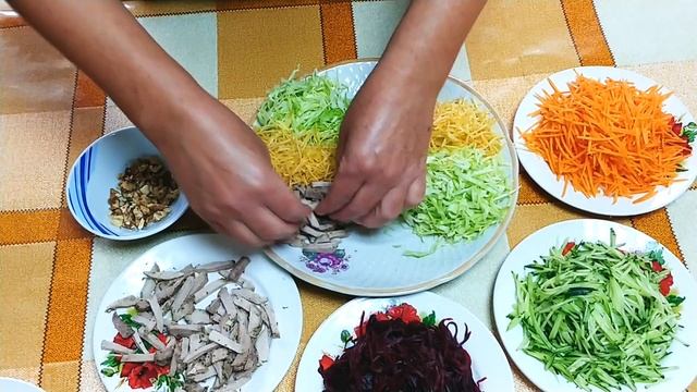 Салат "Французский". Вкусный овощной салат с майонезом. Праздничный салат.