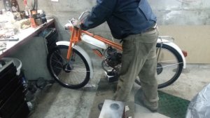 ЗиФ-77 первый запуск двигателя.