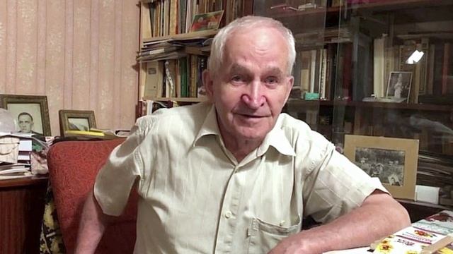 Профессор Кашковский_ Как размножать пасеку с 2 семей_.mp4