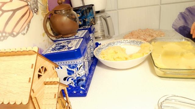 ТАКУЮ ЗАПЕКАНКУ ИЗ КАРТОФЕЛЯ С МЯСОМ И КАПУСТОЙ МОЖНО ГОТОВИТЬ КАЖДЫЙ ДЕНЬ. смотреть онлайн