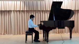 Павлов Никита, 11 лет, ДШИ2. Г.Ф.Телеман, Пьеса #73; Э.Градески, Задиристые буги.