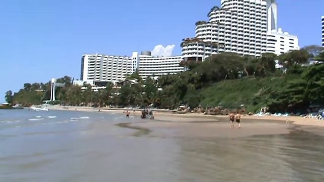 Cosy beach смотреть онлайн