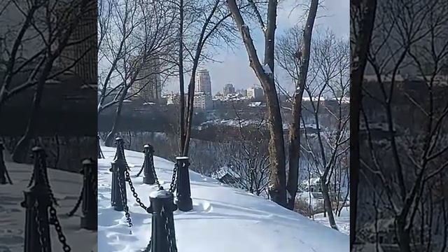 Киев. ул. Андреевский спуск, смотровая площадка. смотреть онлайн