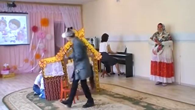 МАДОУ ЦРР д с №23 Сказка Волк и 7 козлят на новый лад 2018г смотреть онлайн