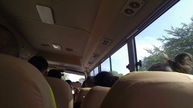 Гид рассказывает об особенностях отдыха на Занзибаре, Танзания,часть 2. смотреть онлайн