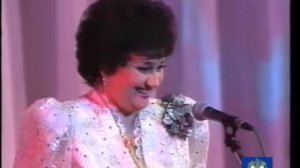 Тамара Синявская и М  Магомаев   Черноглазая казачка  xvid