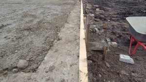 Уплотнение песчаной подушки под монолитную плиту