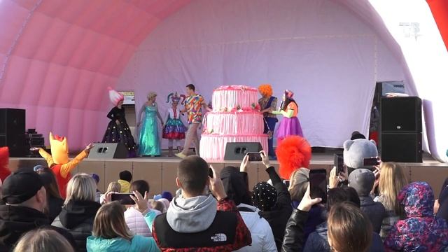 Концертная программа для детей в честь 40-летия Краснознаменска