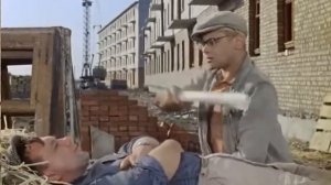 Ну, ладно! Давай бухти мне, как космические корабли бороздят Большой театр, а я посплю!