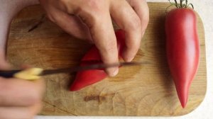 Обзор сорта томата Корейский длинноплодный