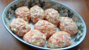 Куриные котлеты с капустой в томатно-сметанном соусе