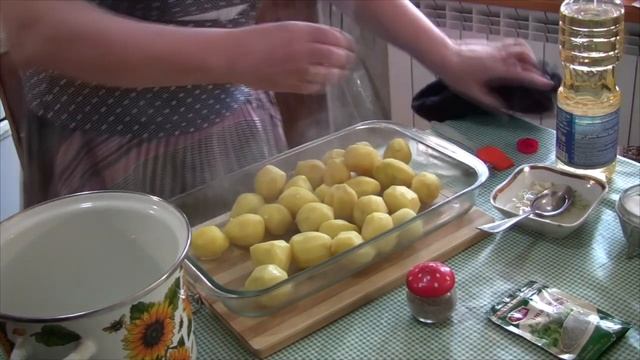 Как вкусно запечь картошку в духовке. Рецепт вкусного завтрака.