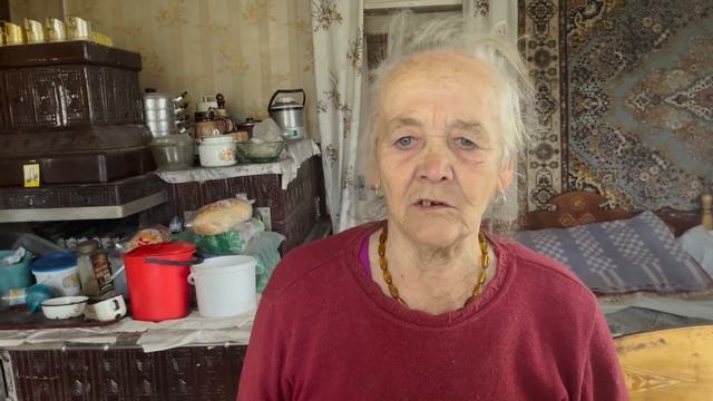 Мольфарка побачила видіння, зливаючи на віск, що в Росії залишиться тільки камінь. смотреть онлайн