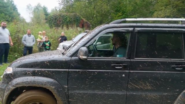 Приключения на берегах Оки. Nissan X-trail, Range Rover Sport, Jeep Grand Cheroke, УАЗ Патриот и др