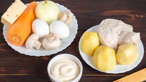 Салат Царский с курицей и шампиньонами. Рецепты с фото пошагово