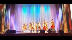 Вокальный ансамбль «Созвездие».
А. Иевлев «Мир чудесный»