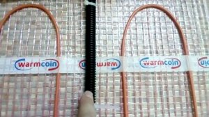 Бюджетный электрический теплый пол WarmCoin.  Укладка теплого пола под плитку своими руками.
