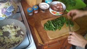 Как приготовить курицу со шпинатом (Куриная грудка со шпинатом в сливочном соусе, шпинат и курица)