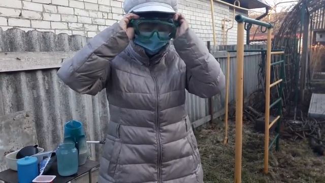 Опрыскивание сада в марте мочевиной с медным купоросом смотреть онлайн