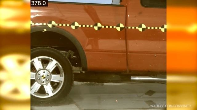2008 Ford F-150 Vs. 2004 Jeep Liberty Crash Test