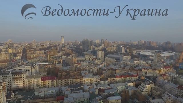 Панорама на памятник Тарасу Шевченко  в Киеве с высоты птичьего полета