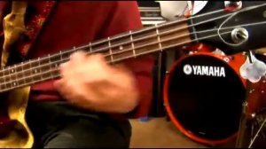 How to Play & Jam on Bass Guitar in G Flat (Gb)