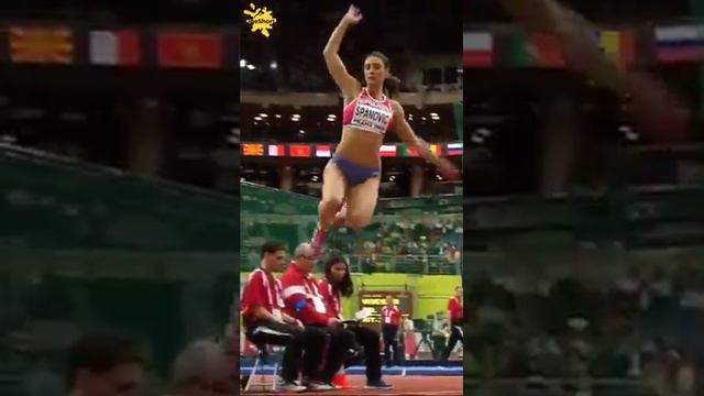 Nice Jump 🔥 Ivana Spanovic short