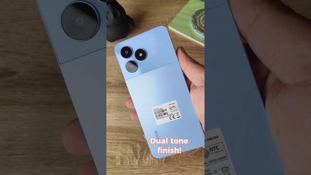 Новый бюджетник Realme Note 50.